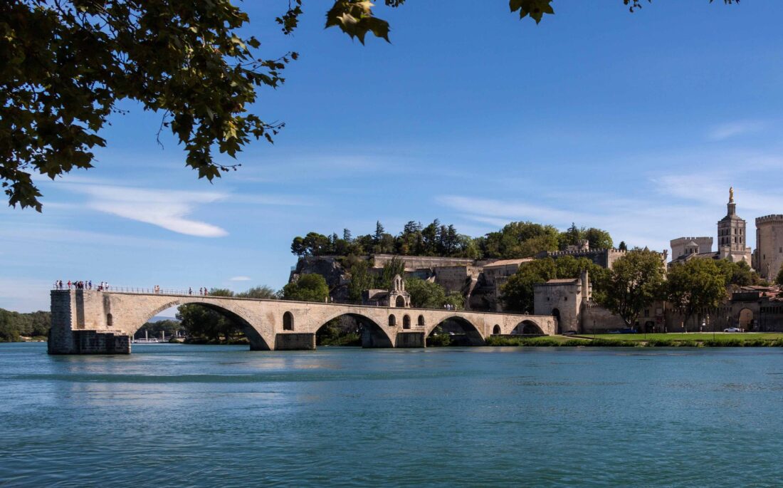 Le fameux pont d'Avignon, dans le Vaucluse